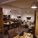 2theimat - & Restaurant Hotel