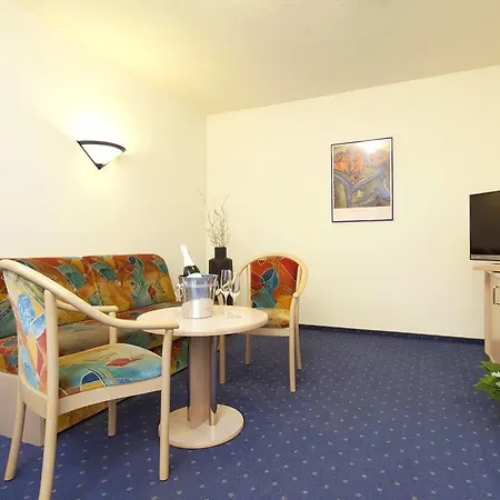 2theimat - & Restaurant Hotel 4*
