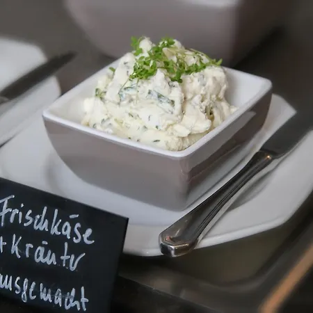 2theimat - & Restaurant Отель Морбах