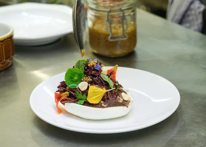 מלון 2theimat - & Restaurant